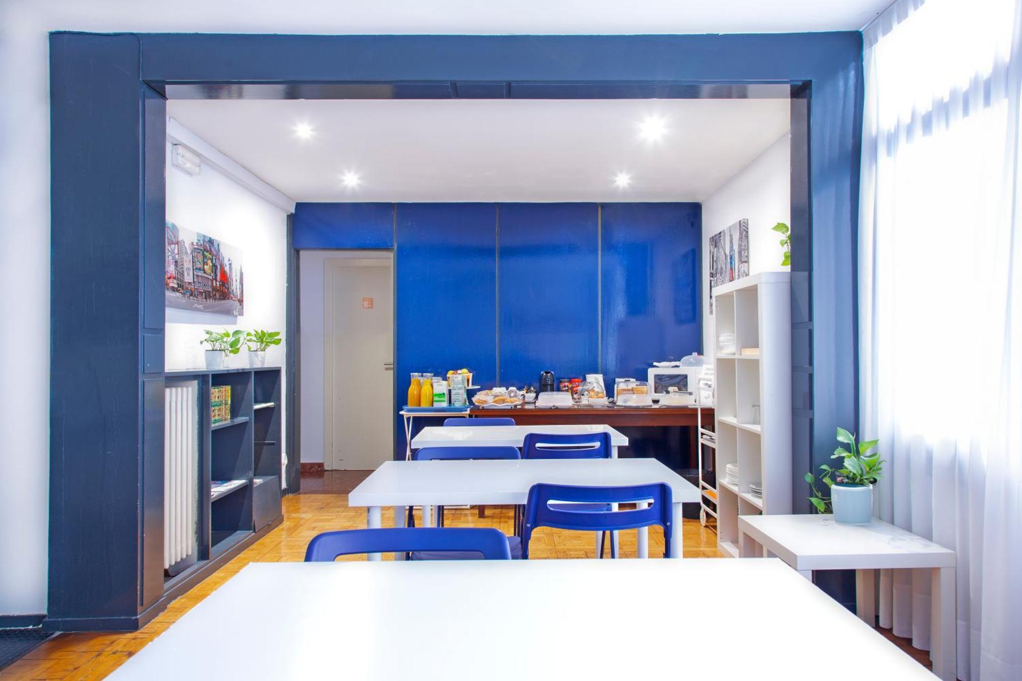 Street Guest house *
